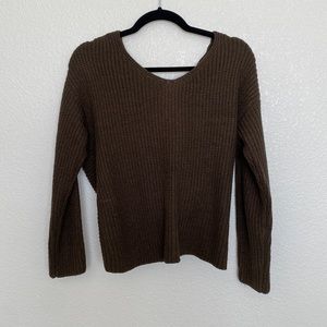 ASTR Brown knit sweater